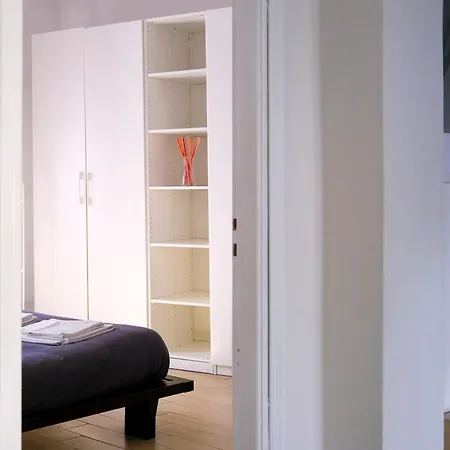 Twelveholly Apartament *