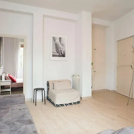 Apartment Twelveholly